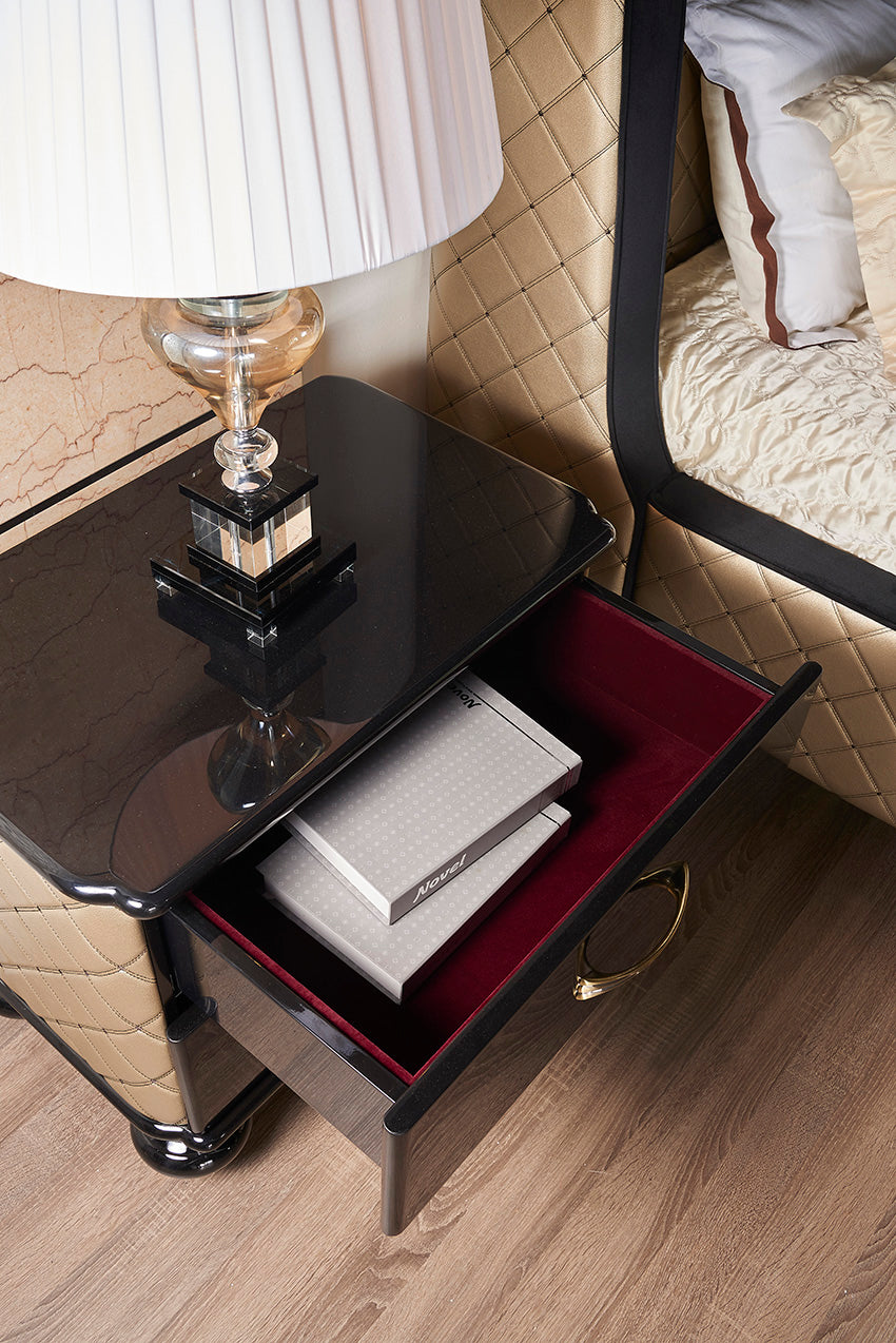 Giovanni Side Table